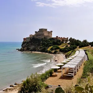 Hotel Falconara & Butera