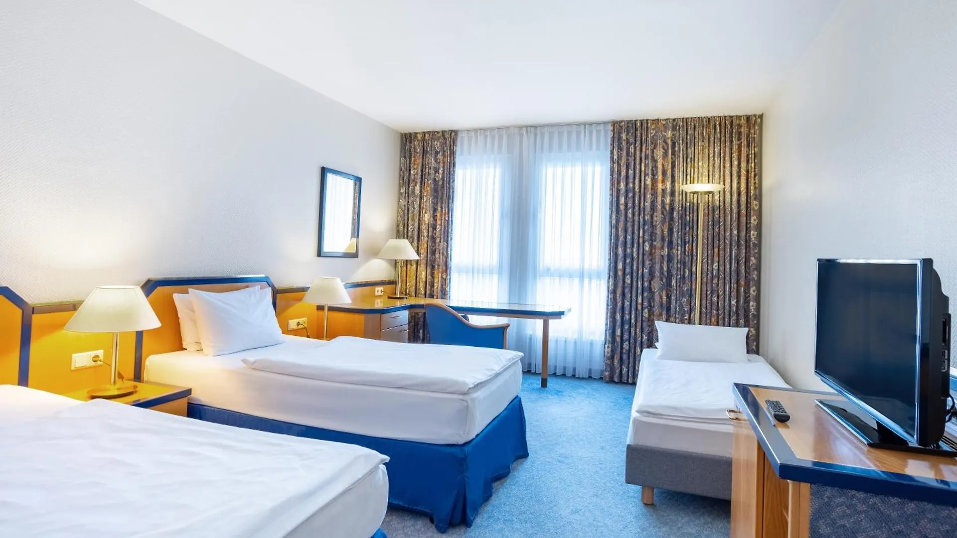 Hi Hotel International Hamburg 4*,  Germany
